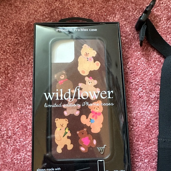 Wildflower iPhone 11 Pro Max case - Picture 3 of 3